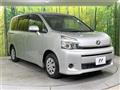 2013 Toyota Voxy