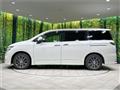 2017 Nissan Elgrand