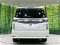 2017 Nissan Elgrand