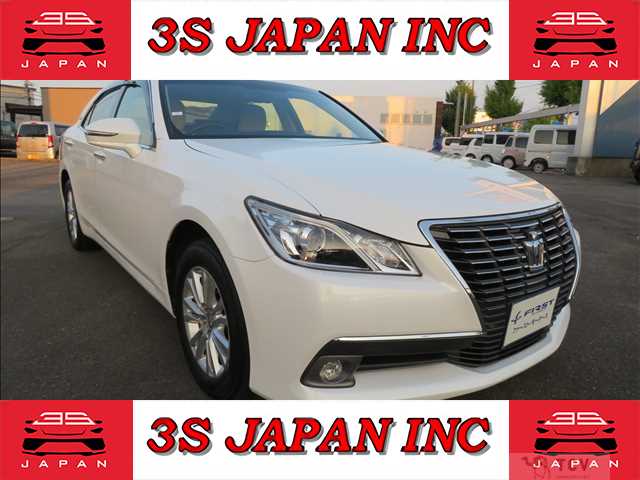2014 Toyota Crown