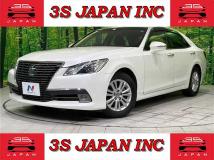 2013 Toyota Crown