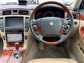 2004 Toyota Crown