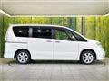 2012 Nissan Serena