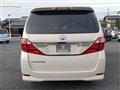 2012 Toyota Alphard