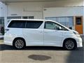 2014 Toyota Vellfire