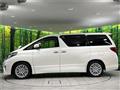 2013 Toyota Alphard