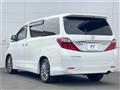 2013 Toyota Alphard