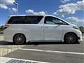 2012 Toyota Alphard