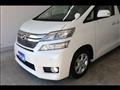 2012 Toyota Vellfire