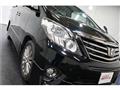 2013 Toyota Alphard