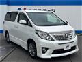 2013 Toyota Alphard
