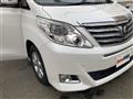 2012 Toyota Alphard