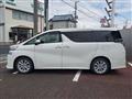 2017 Toyota Vellfire