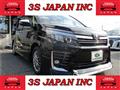 2017 Toyota Voxy