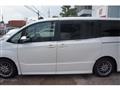 2016 Toyota Noah