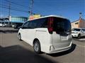 2015 Toyota Noah