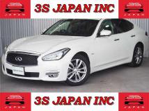 2016 Nissan FUGA HYBRID