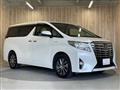 2015 Toyota Alphard Hybrid