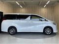 2015 Toyota Alphard Hybrid
