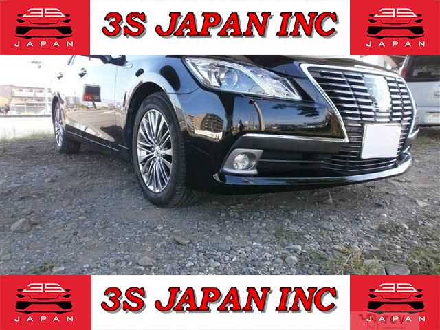 2013 Toyota Crown
