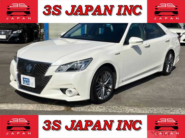 2013 Toyota Crown