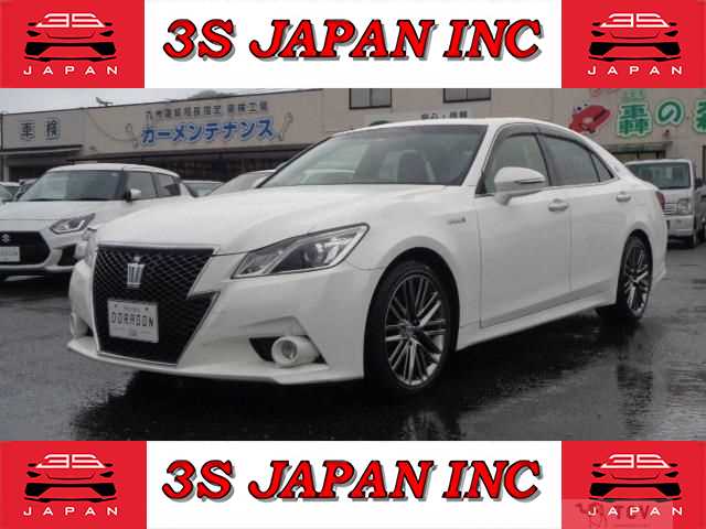 2013 Toyota Crown