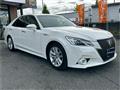 2013 Toyota Crown Hybrid
