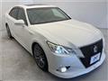 2013 Toyota Crown Hybrid