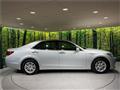 2013 Toyota Crown Hybrid