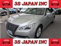 2013 Toyota Crown