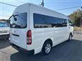2010 Toyota Hiace Van