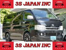 2009 Toyota Hiace Van