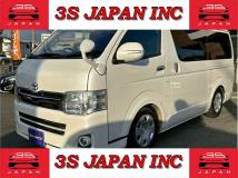2011 Toyota Hiace Van