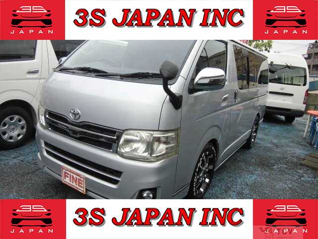 2010 Toyota Hiace Van