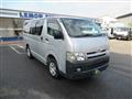 2004 Toyota Hiace