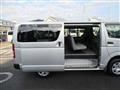 2004 Toyota Hiace