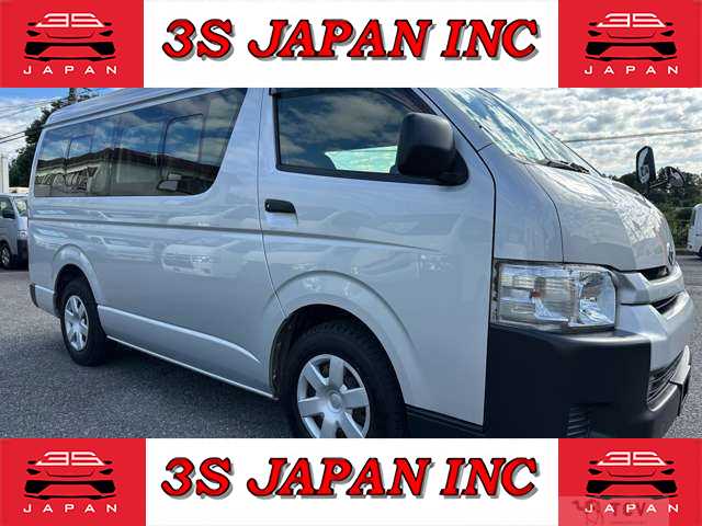 2016 Toyota Hiace