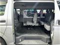 2004 Toyota Hiace