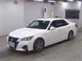2015 Toyota Crown Hybrid