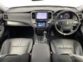 2013 Toyota Crown Hybrid
