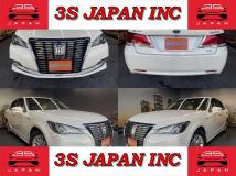 2016 Toyota Crown Hybrid