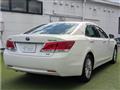 2013 Toyota Crown Hybrid