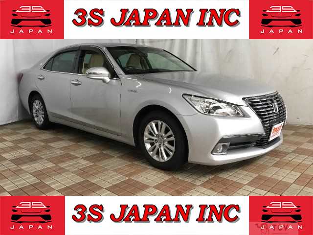 2014 Toyota Crown
