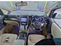 2014 Toyota Alphard Hybrid
