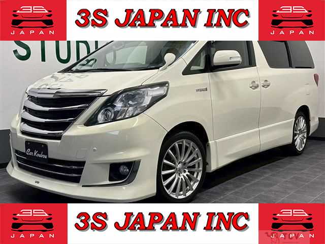 2013 Toyota Alphard Hybrid