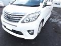 2012 Toyota Alphard