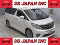 2013 Toyota Alphard
