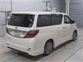 2013 Toyota Alphard
