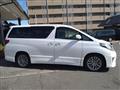 2013 Toyota Alphard