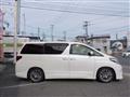 2013 Toyota Alphard